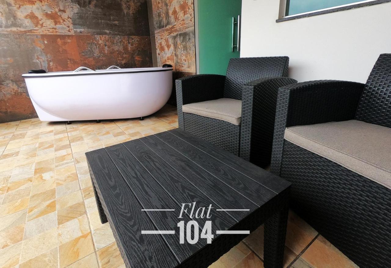 Th Flats Com Banheira De Hidromassagem Lägenhet Governador Valadares Exteriör bild